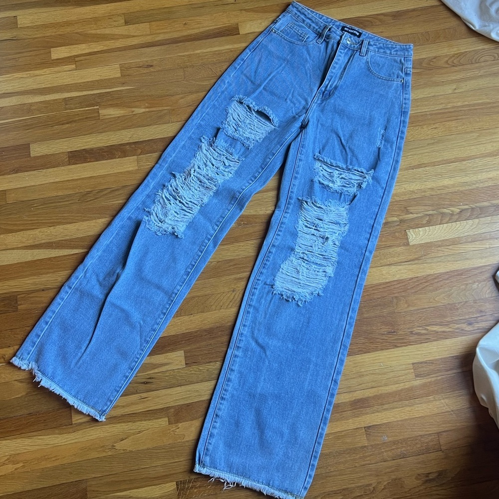 NWT distressed high waist jeans